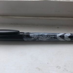 Permanent marker